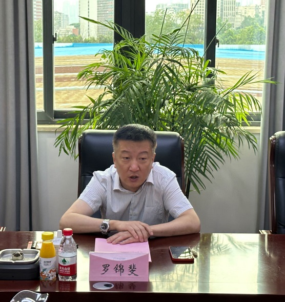 1689738322321869.jpg 1371da90e35a7f8069ffc6755edf05f.jpg